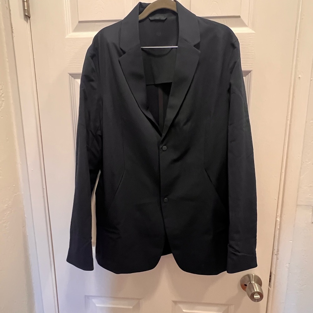 lululemon athletica Men's Dark Blazer